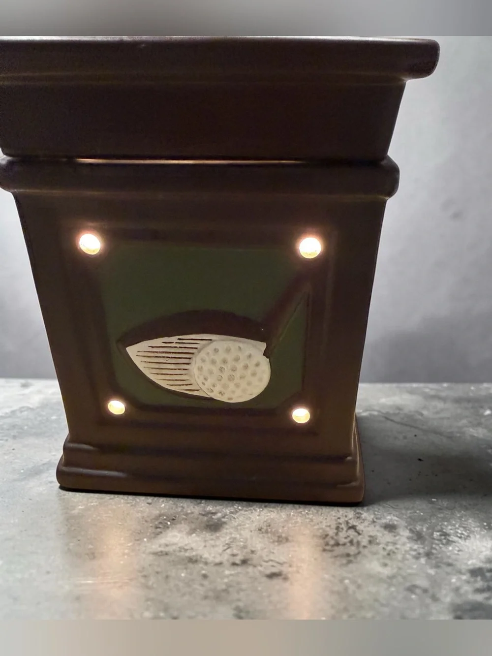 Scentsy ceramic wax